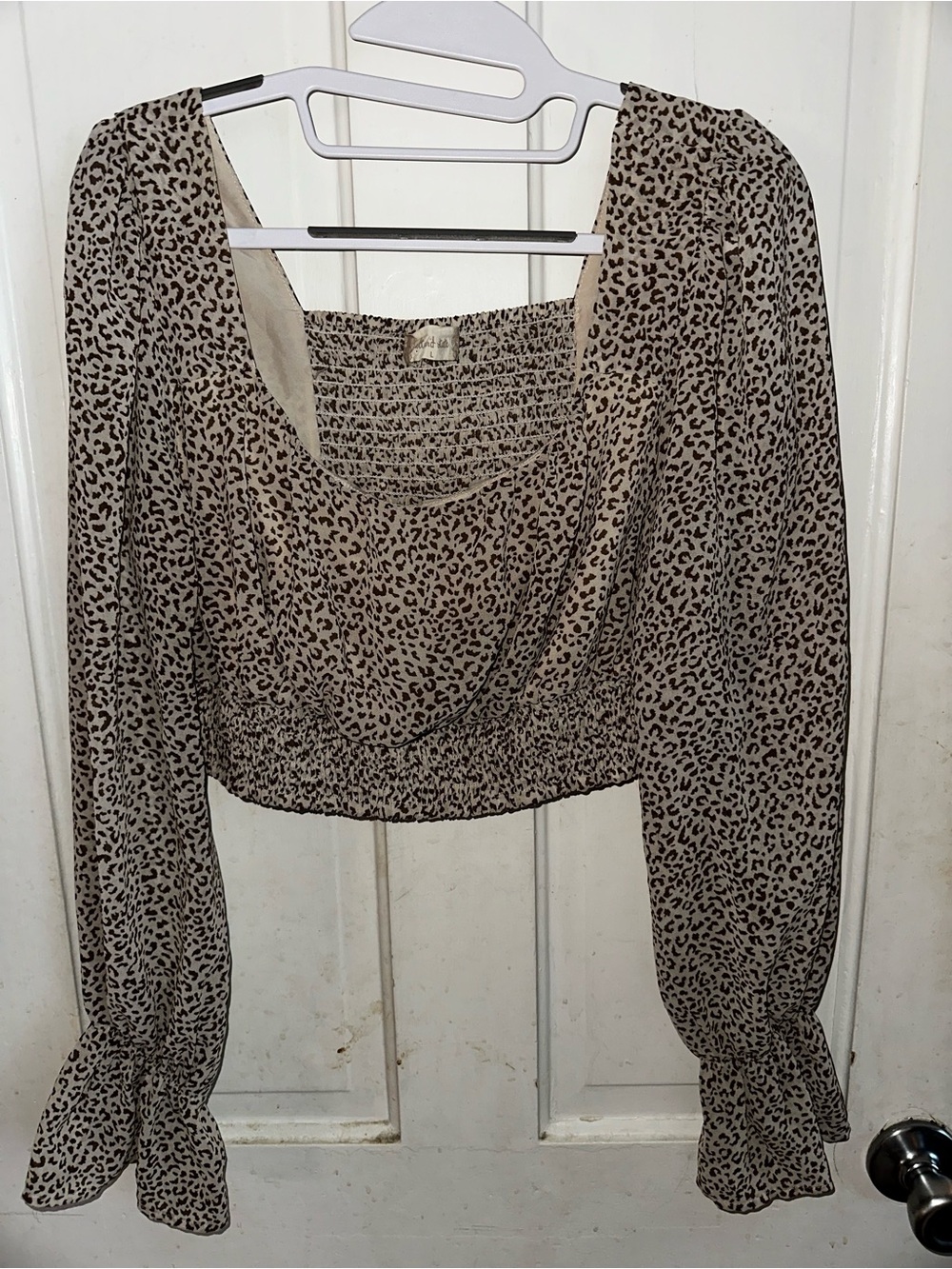 Altar'd State Leopard Print Crop Top Smocked Poet Long Sleeve Boho Blouse - Picture 5 of 6